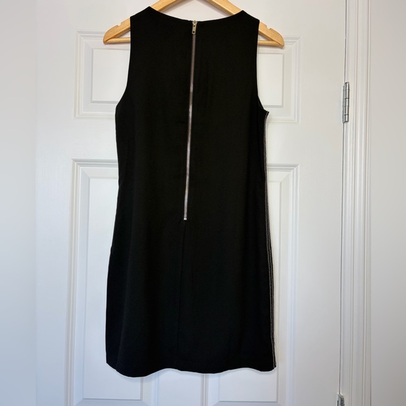 Forever 21 Contemporary Black Sleeveless Mini Shift Dress Size S - Picture 6 of 10